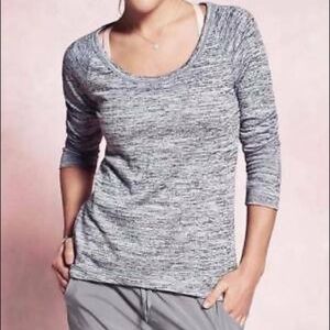 Athleta no sweatin’ it shark bite top grey xs